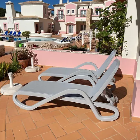 Luxury Private Property-pool, Unique Sun Roof, Free Wifi Budens